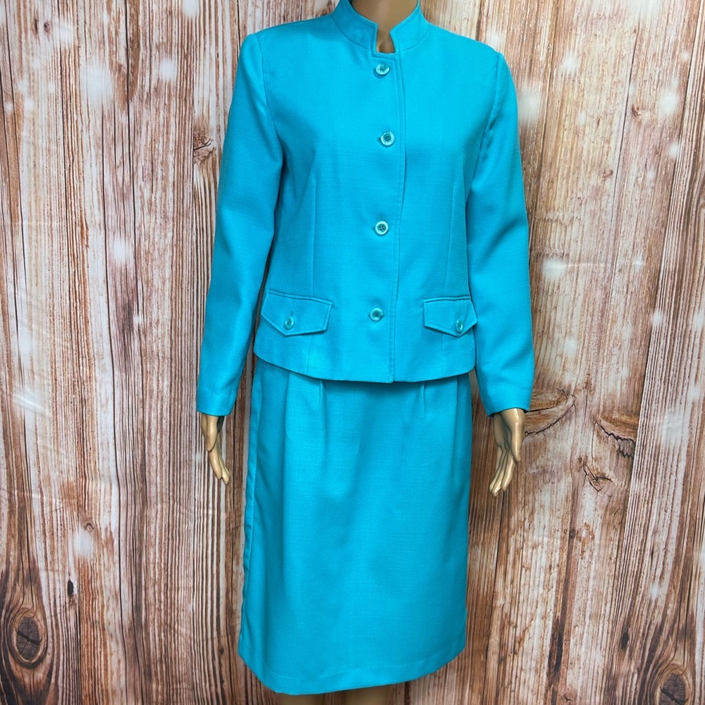 BFA Classics Vintage Polyester Skirt Suit‎